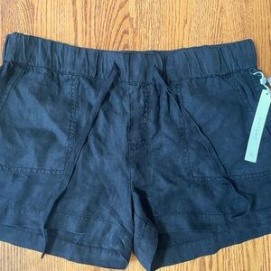 Women’s Caslon black shorts